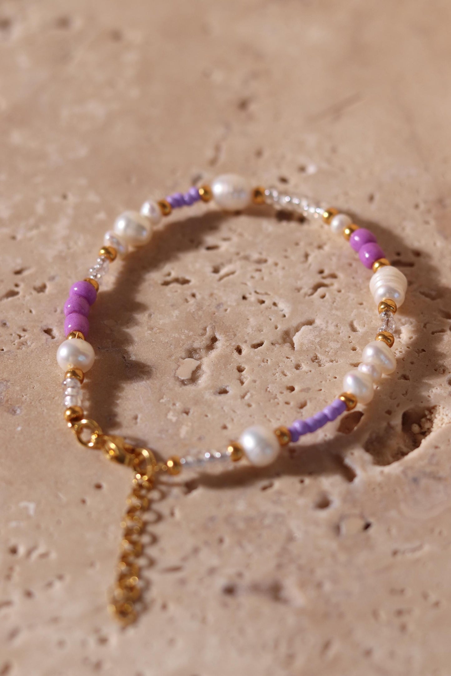 GoodLoverz Lavender Gold Armband mit Süßwasserperlen