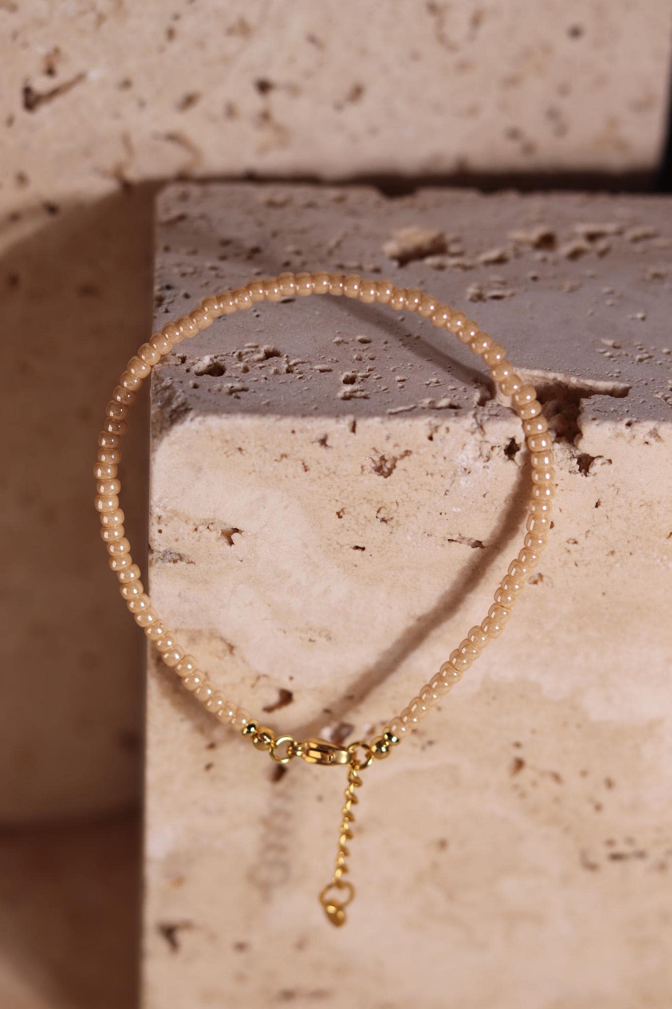 GoodLoverz Perlenarmband Nude Glow Caramel