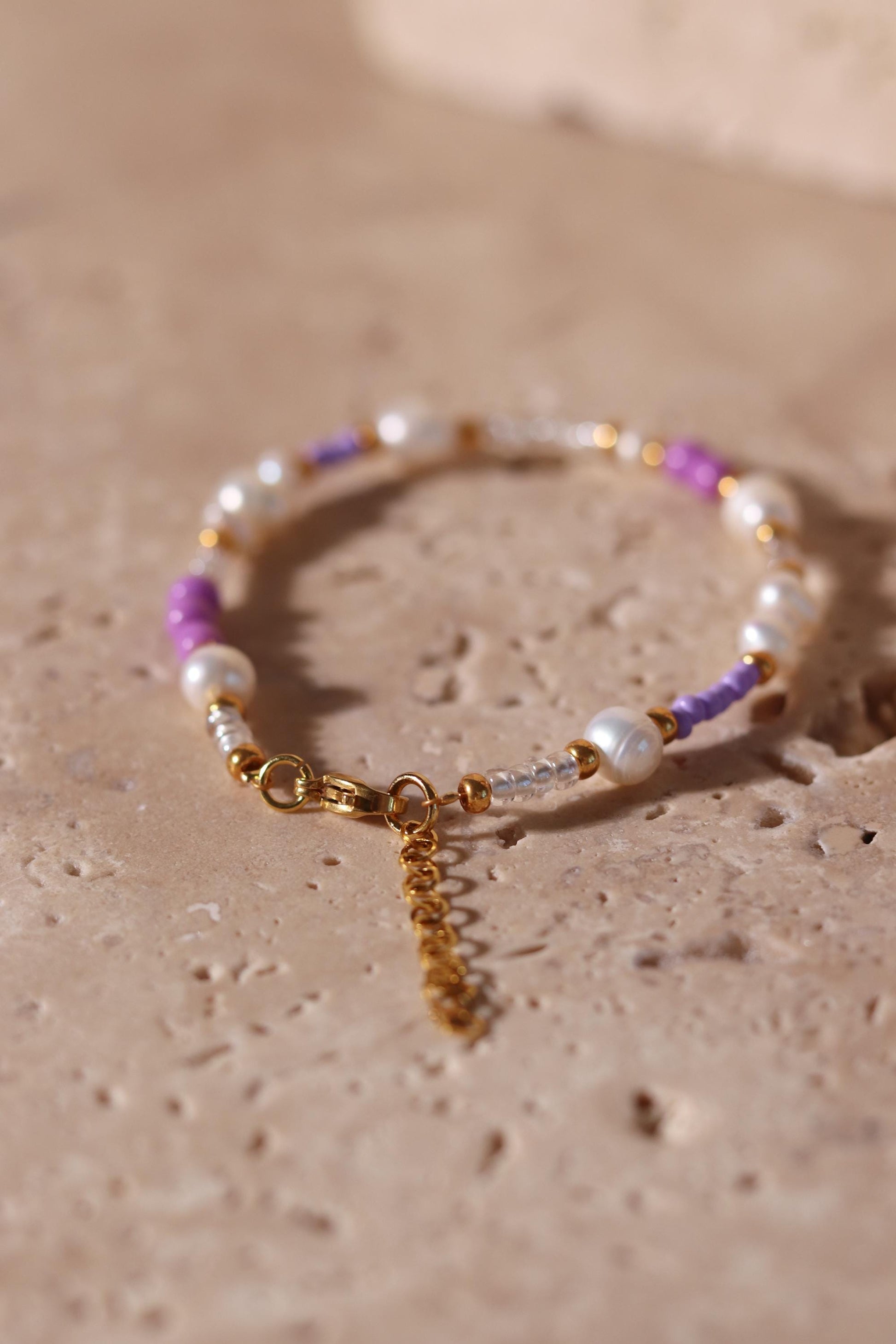 GoodLoverz Lavender Gold Armband mit Süßwasserperlen