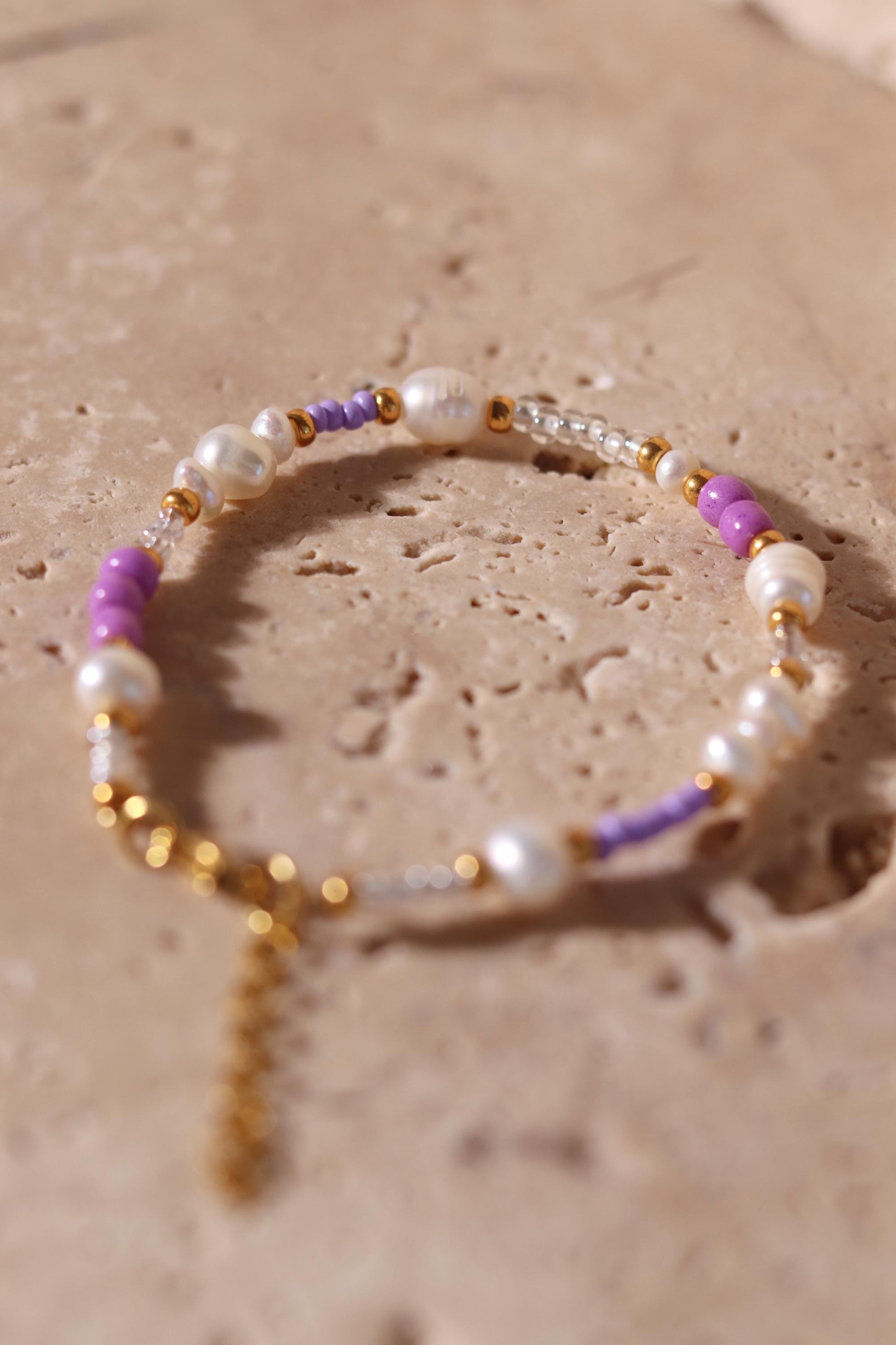 GoodLoverz Lavender Gold Armband mit Süßwasserperlen