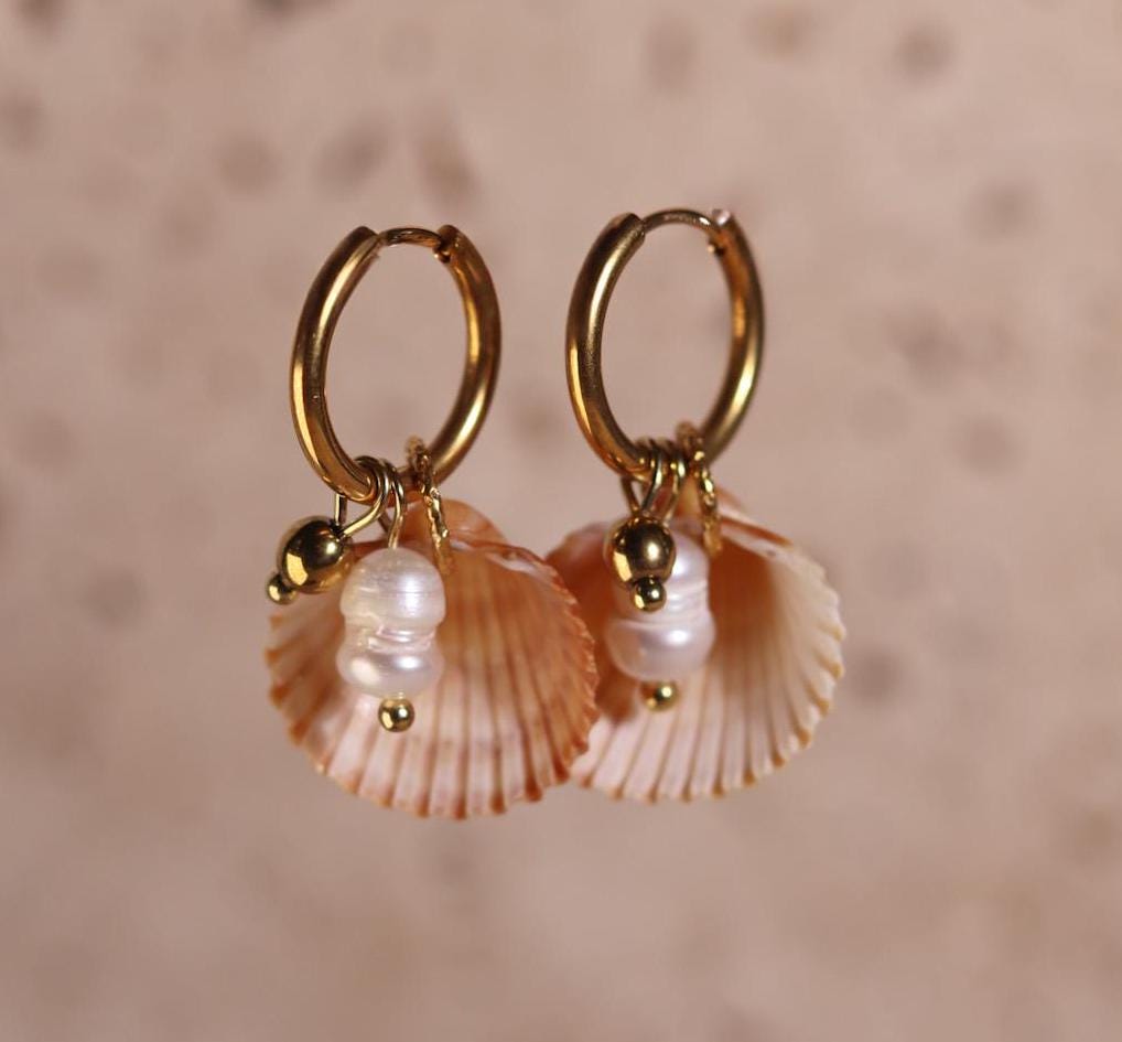 GoodLoverz LOVE OF SEA Collection Muschel Creolen 14k vergoldet