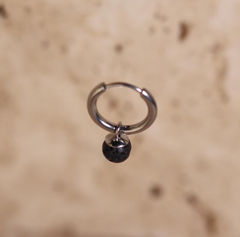 GoodLoverz Men Collection Creole mit schwarzem Lavastein Anhänger