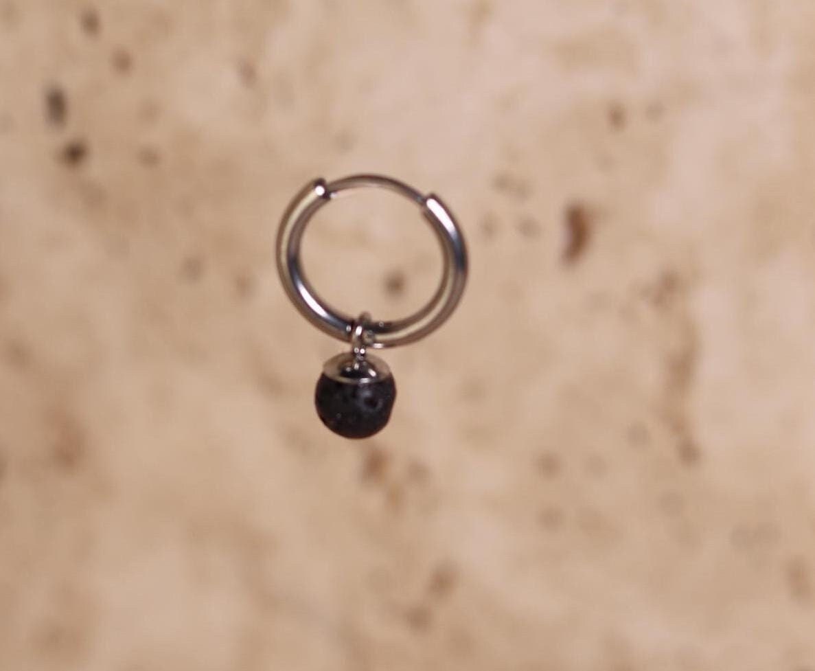 GoodLoverz Men Collection Creole mit schwarzem Lavastein Anhänger