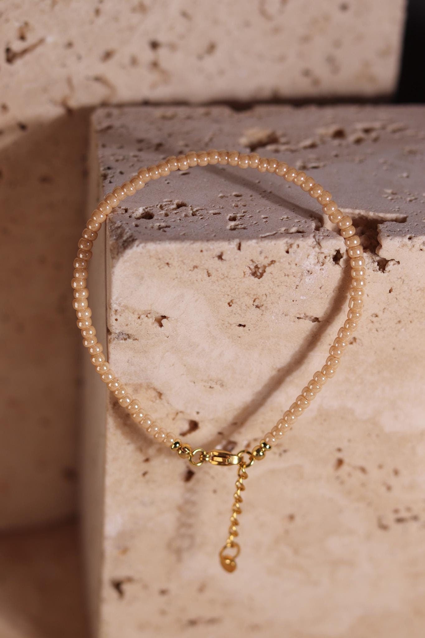 GoodLoverz Perlenarmband Nude Glow Caramel