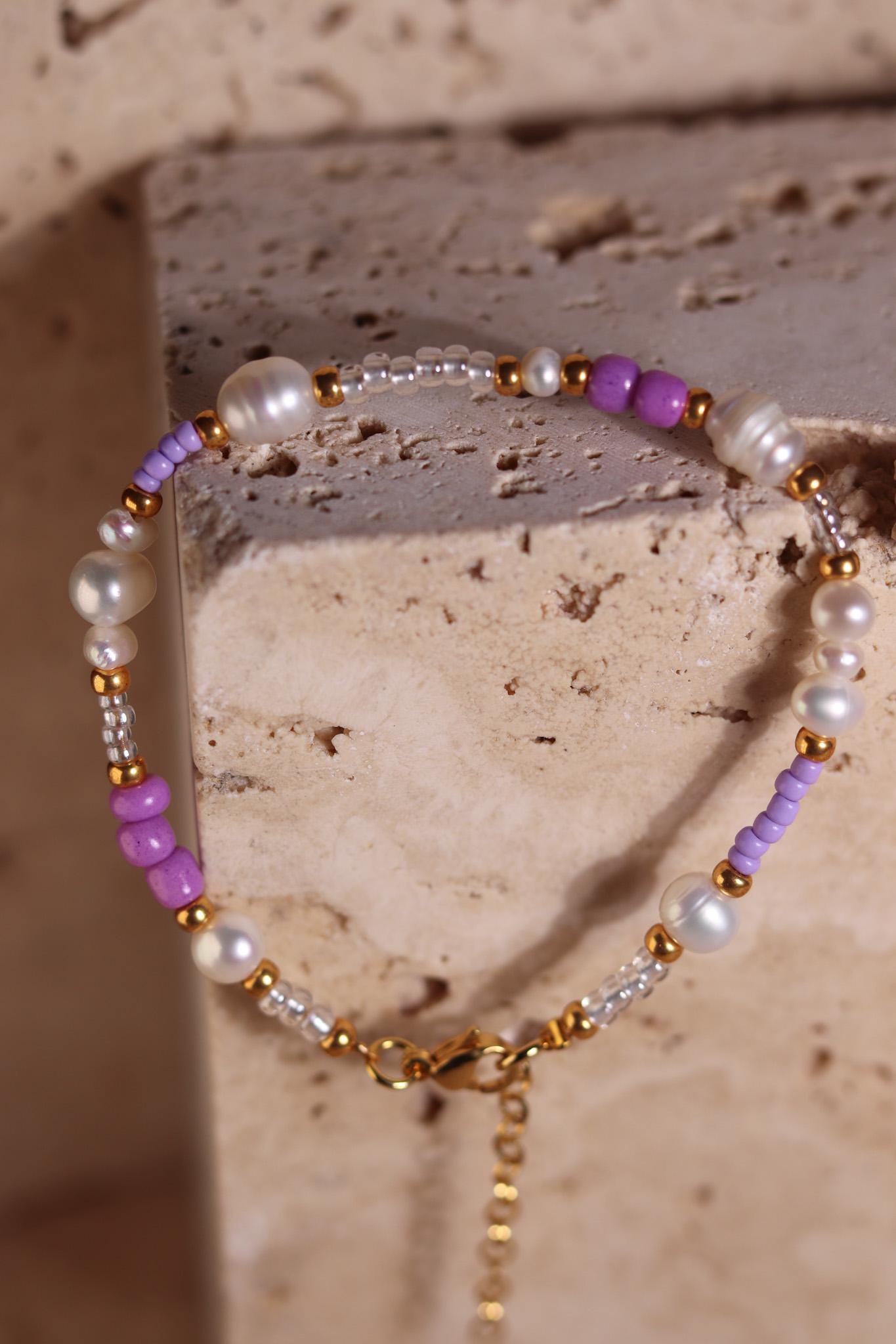 GoodLoverz Lavender Gold Armband mit Süßwasserperlen